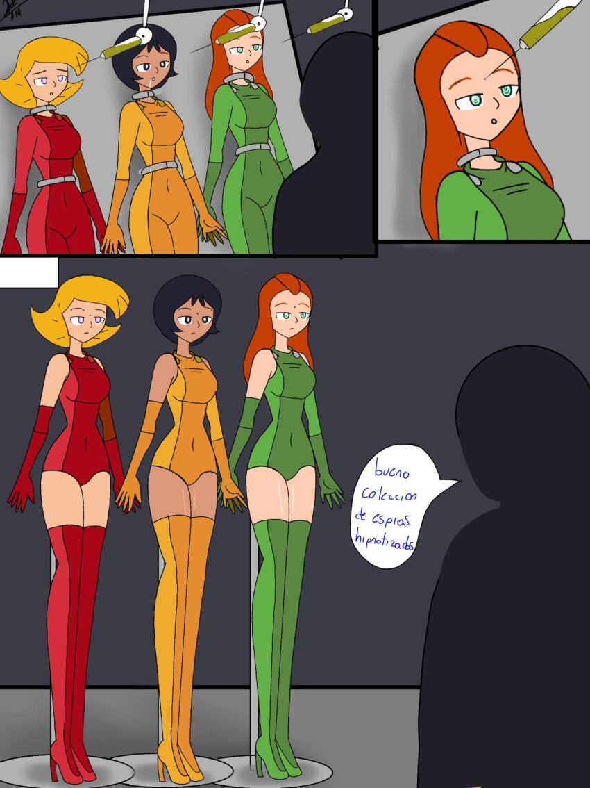 alex black_hair blonde_hair bodysuit clover comic dialogue diegosagiro empty_eyes expressionless femsub injection long_hair orange_hair sam short_hair spanish spiral standing standing_at_attention syringe text totally_spies translation_request