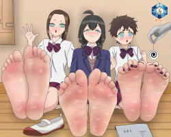 feet femsub foot_focus happy_trance inaka_nokoko jetga komi_can&#039;t_communicate onemine_nene otori_kaede pendulum spiral_eyes