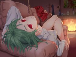  animated animated_gif asu_tora breasts couch crystal female_only green_hair manip muddle_(manipper) open_clothes pendulum red_eyes short_hair touhou yuuka_kazami 