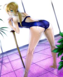  ahoge ass ass_focus bare_shoulders barefoot bent_over blonde_hair blush empty_eyes expressionless fate/stay_night fate/zero fate_(series) feet female_only femsub from_behind green_eyes large_lips leaning_forward looking_back manip masta_(manipper) midriff one-piece_swimsuit plant ponytail saber sakichi6891 shinai solo sweat swimsuit sword water wet 